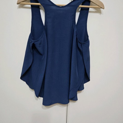 Toi&Moi top blue viscose like new, size small