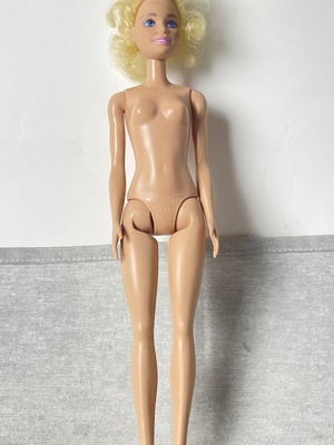 Barbie Mattel 2015 Blonde Doll used for OOAK or spare parts
