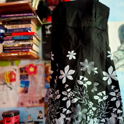 Mim summer dress with floral motifs, black and white, size M
