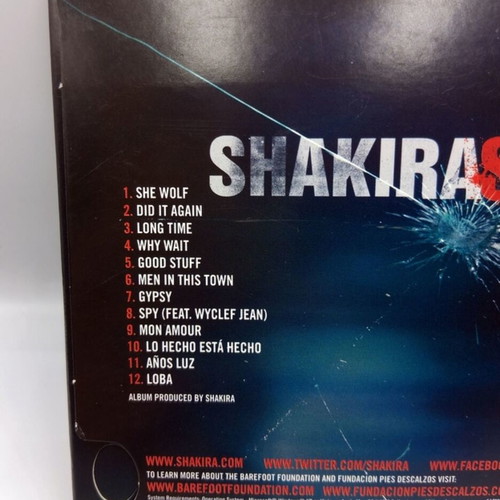 Shakira She Wolf CD like new, pop