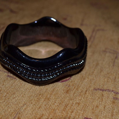 Various fixed bracelets used, multicolored, wood and plastic