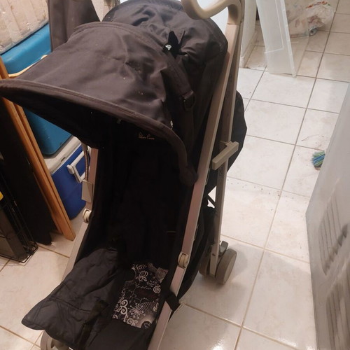 Silver Cross stroller used with umbrella, footmuff and changing bag