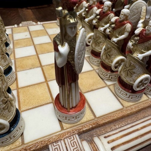 Alabaster chess set Dikas like new with hand-painted pieces