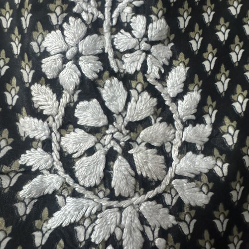 Ble Resort Collection short-sleeve blouse with embroidery, black