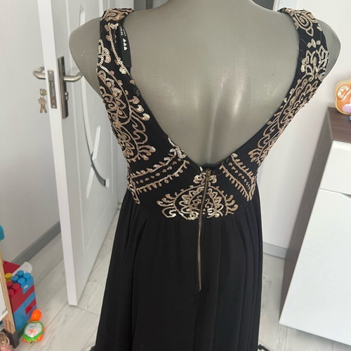 Festive dress with sequins like new, size M, black