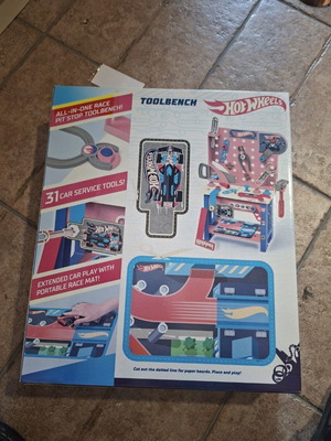 Hot Wheels toolbench toy
