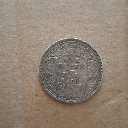 British India 1 Rupee 1862 Victoria Silver coin used with nice toning