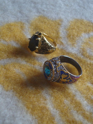 Δύο ανδρικά δαχτυλίδια vintage σαν καινούργια, χρυσαφί και ασημί