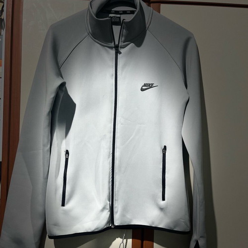 Nike sports jackets like new, gray and purple, size XL
