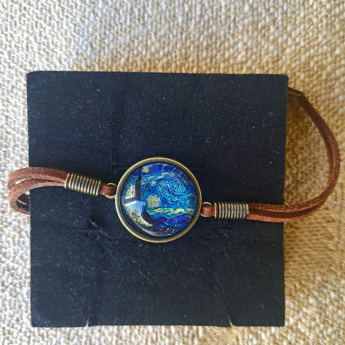 Van Gogh Starry Night Bracelet like new, multicolor with leather strap