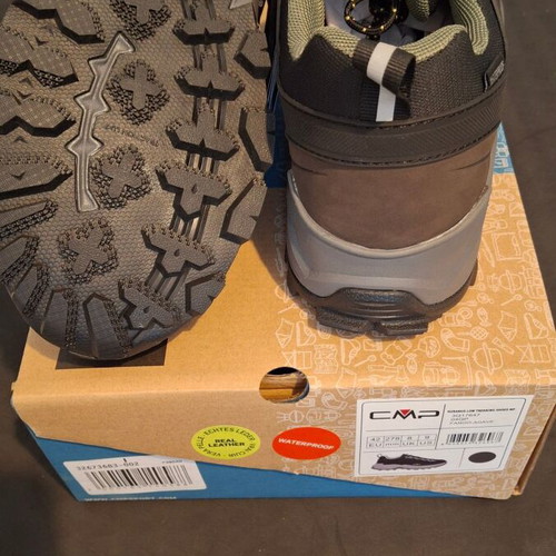 CMP Huranus Low Trekking Shoes new, waterproof, size 42
