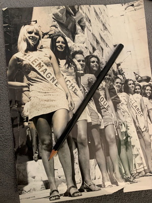 Ms Europe beauty pageant 1970 Piraeus photo used, 24x18 cm