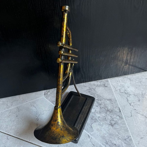 Vintage brass decorative musical instrument with black base, 30 cm