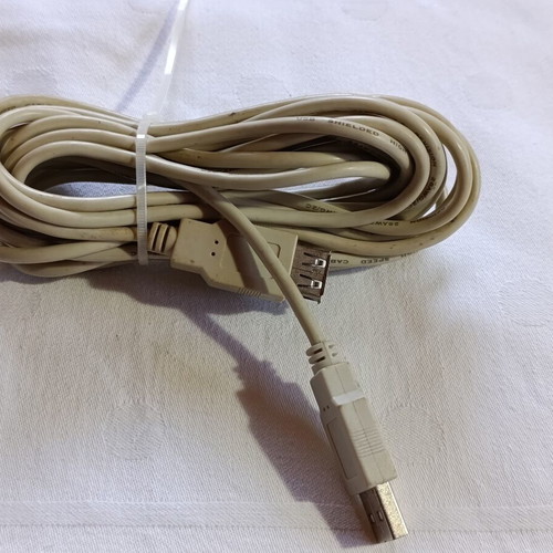 USB 2.0 Type A-B cable used, shielded for signal protection