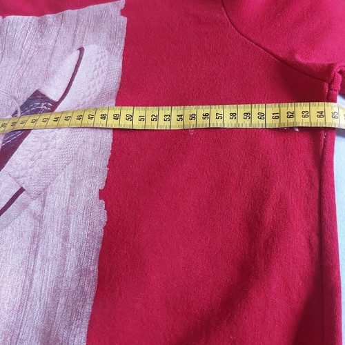 New Wave red sweatshirt like new, very comfortable