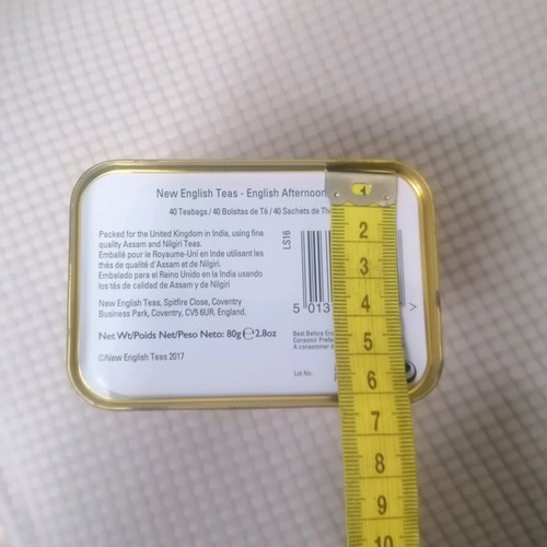 Empty metal tin from London like new