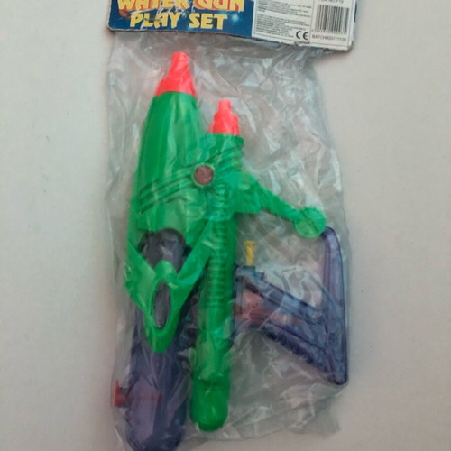 Water gun sealed new