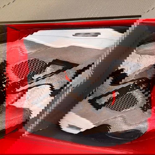 Jordan 4 taper haze