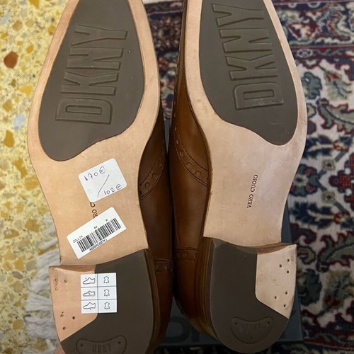 DKNY leather Oxford shoes new, size 44