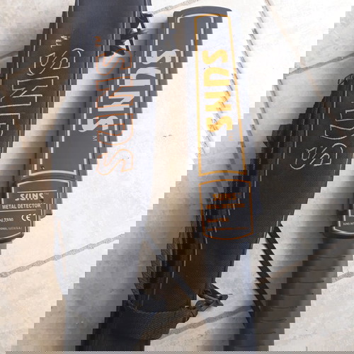 Suns металдетектор с калъф нов