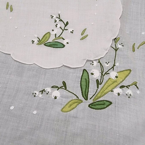 Table linen set of 4 pieces new