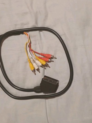 Scart με 6 RCA μεταχειρισμένο για DVD