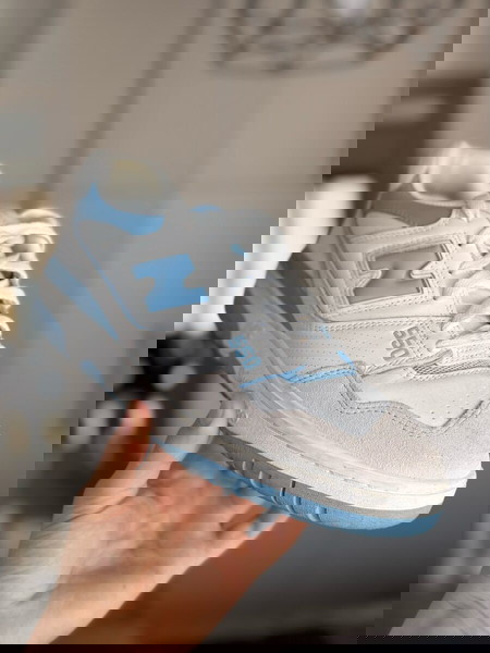 New Balance 550 – Бяло и Тюркоаз – EU 44 – Като нов