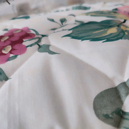 American double quilt 180 percale, reversible floral design new