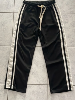 Baggy tracksuit L like new, black and white