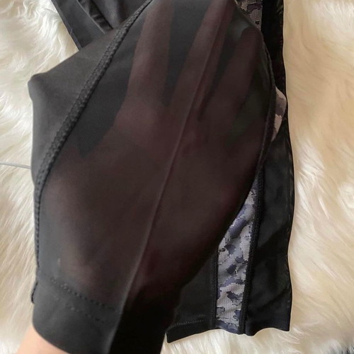 Sports leggings new with transparency and pocket size L