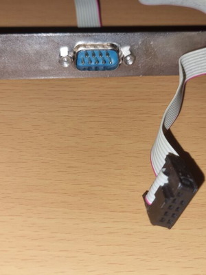 VGA adapter for computer