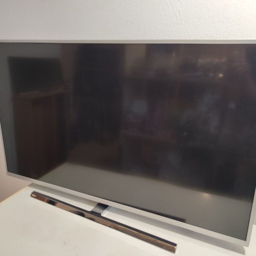 Philips 43PUS7354/12 TV used, sound works but no picture