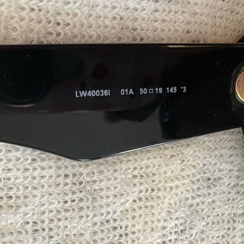 Loewe sunglasses authentic like new, black
