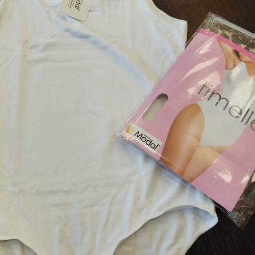 Minerva White Women's Bodysuit No M New