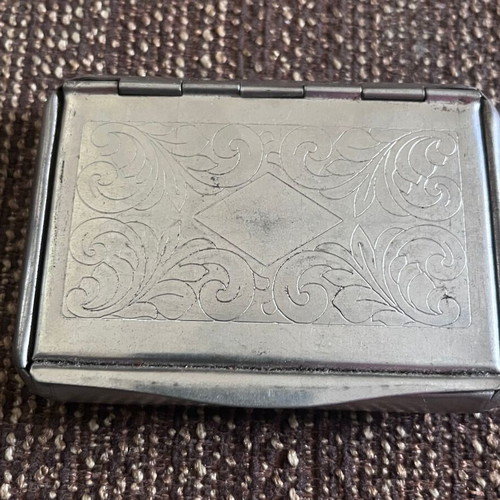 Tobacco case slightly used