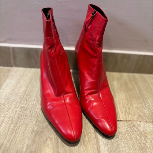 Zara leather kitten heels ankle boots like new, red, size 40