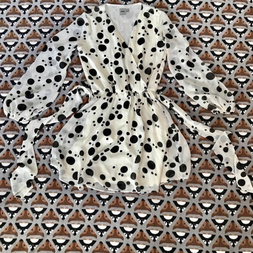 Asos dress size Small like new, white with black dots