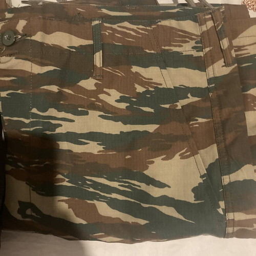 Camouflage jacket and pants set new