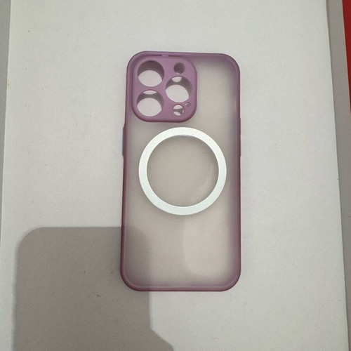 iPhone 15pro case like new, silicone