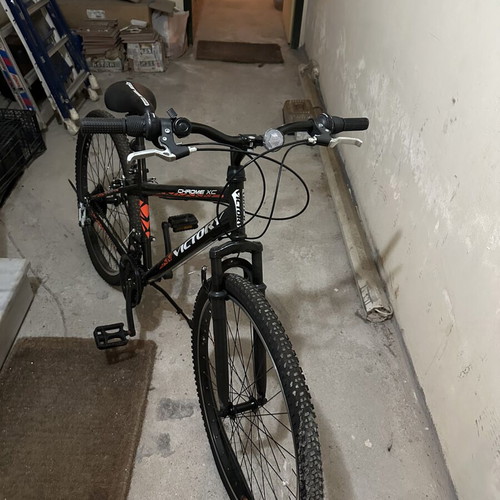 Victory Chrome XC city bike, 26 inch, black