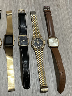 Lot of 16 vintage watches Seiko, Orient, Citizen, Timex, Victorinox used