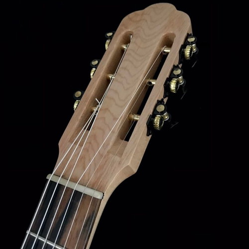 Laiki Guitar new, 65cm scale, AAA wood