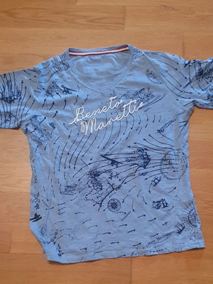 Beneto Maretti vintage t-shirt with raglan sleeves and chest embroidery like new