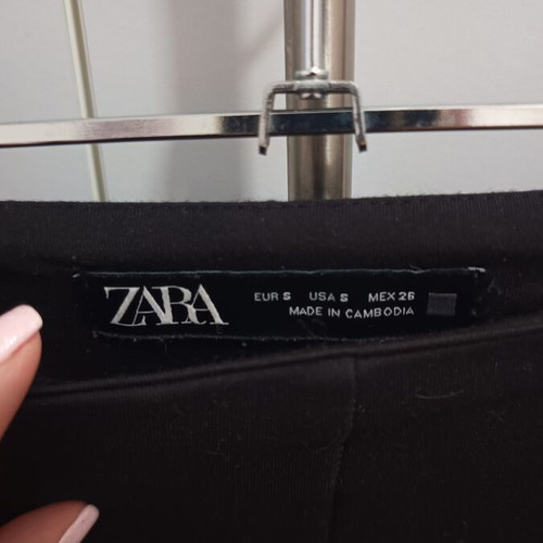 Zara leggings like new, black, high waist, slim fit