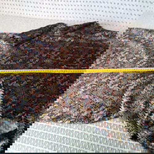 Φόρεμα σατέν με όμορφα σχέδια σαν καινούργιο