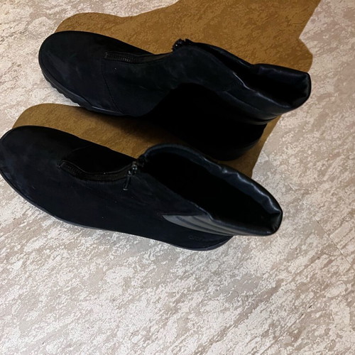 Arche black ankle boots new, size 38, suede leather with zipper