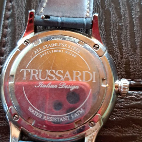 Trussardi wristwatch women's blue like new
