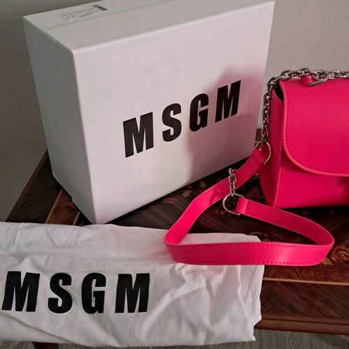 MSGM shoulder bag new, fuchsia with flap and push-clasp
