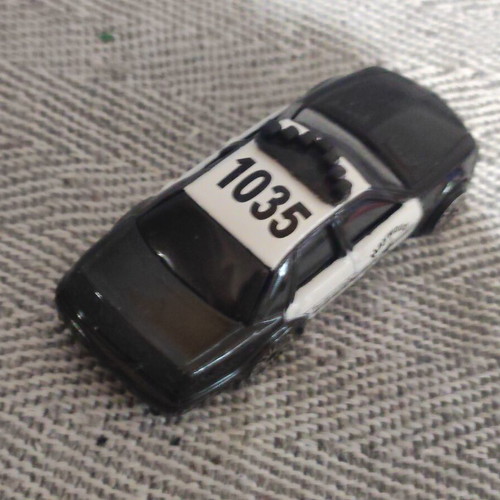Maistro Ford Crown Victoria toy car used, 7 cm