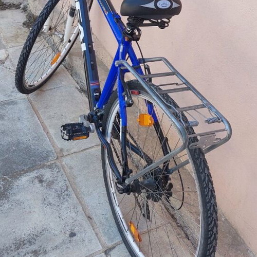 Ideal Crossmo bicycle like new, men's city blue